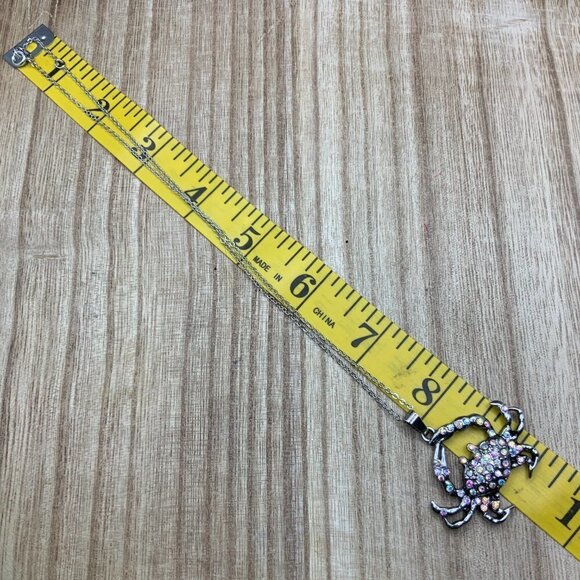 Lady Remington Crab Rhinestone Silver Tone Necklace - Picture 5 of 6